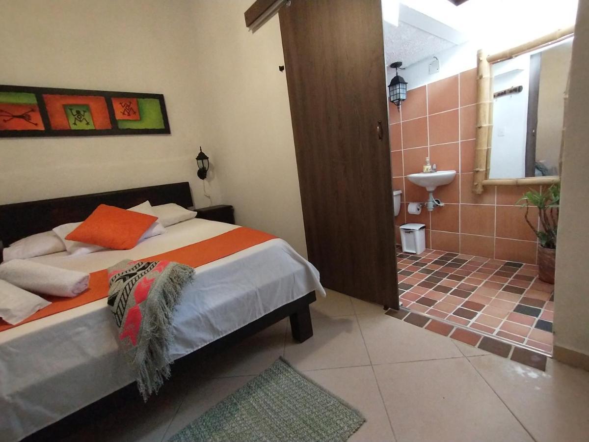 Santander Aleman Hostel San Gil Esterno foto