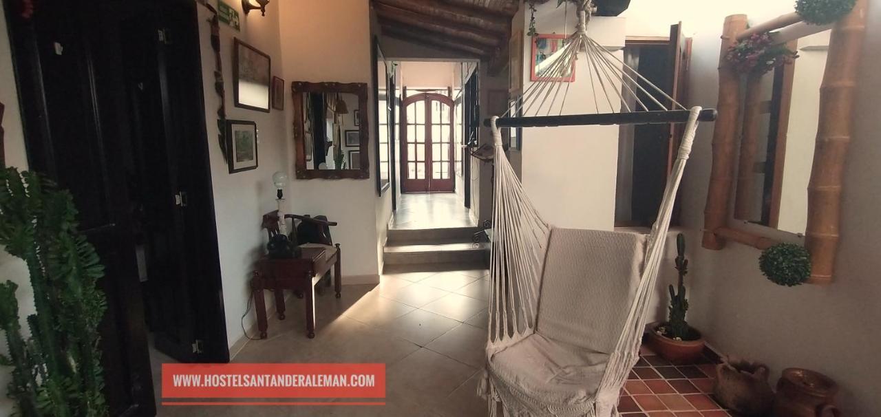 Santander Aleman Hostel San Gil Esterno foto