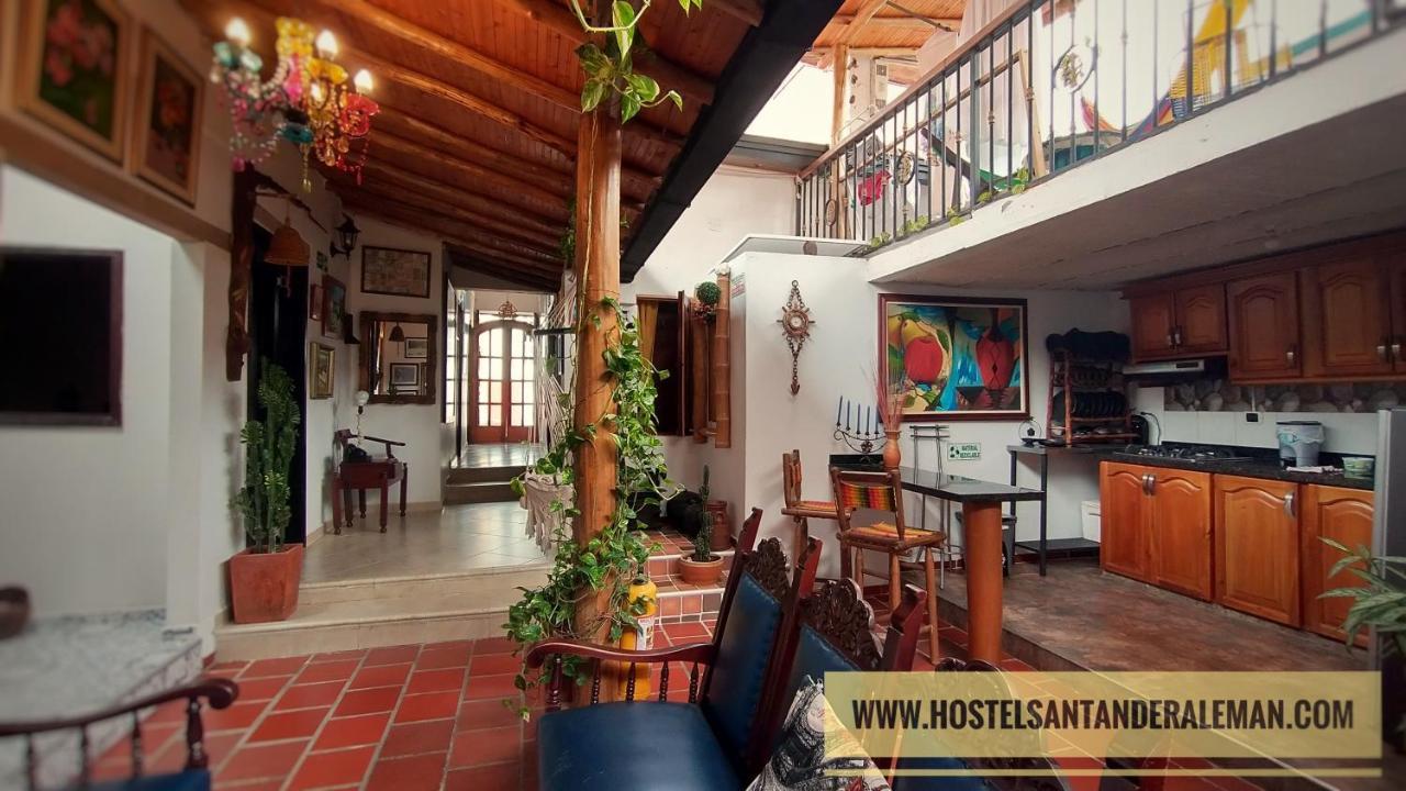 Santander Aleman Hostel San Gil Esterno foto