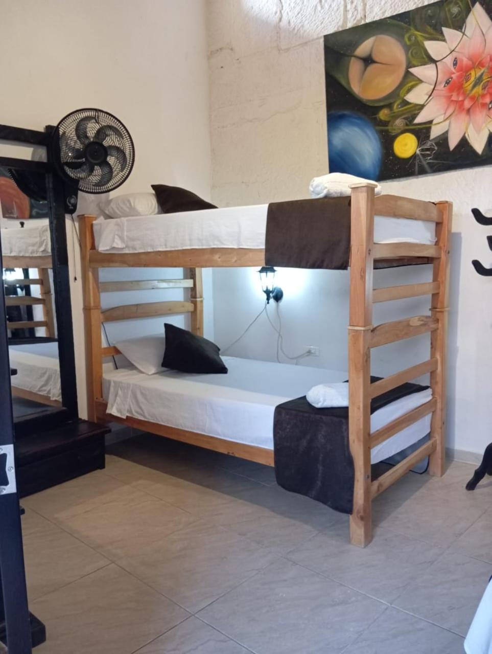 Santander Aleman Hostel San Gil Esterno foto