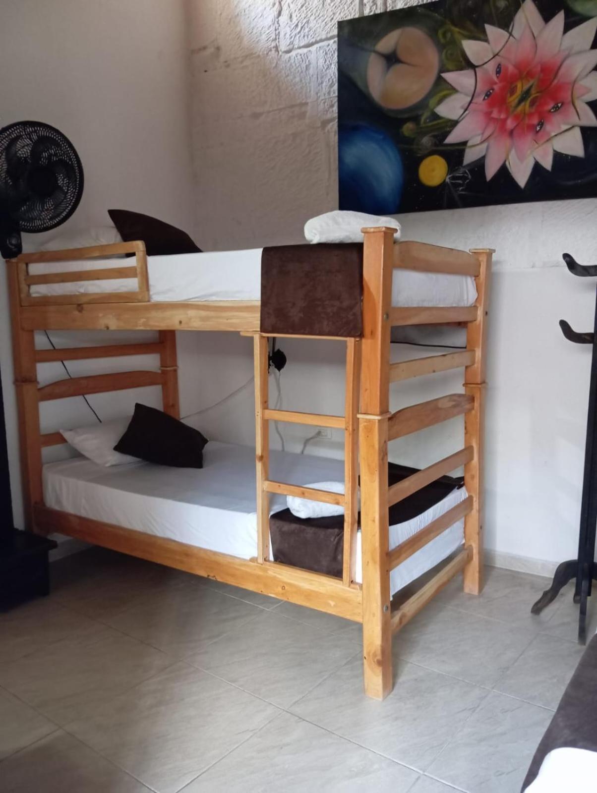 Santander Aleman Hostel San Gil Esterno foto